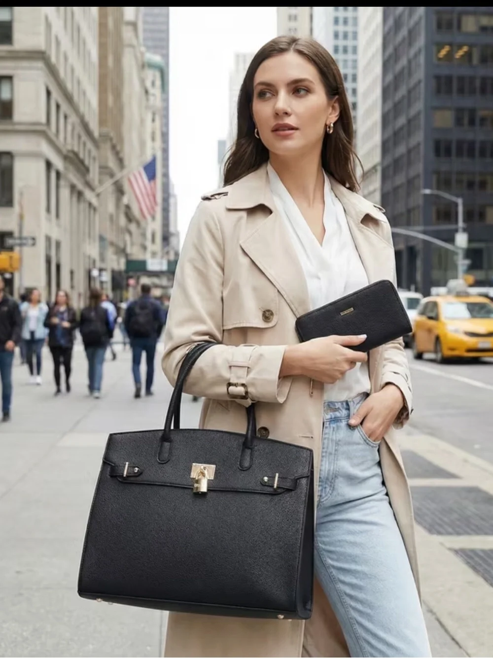 NWT VICI Arianna Black Tote Bag With Gold Hardware And Detachable Strap.